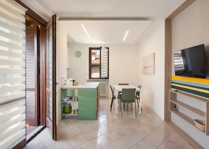 Апартаменты Smeraldo *